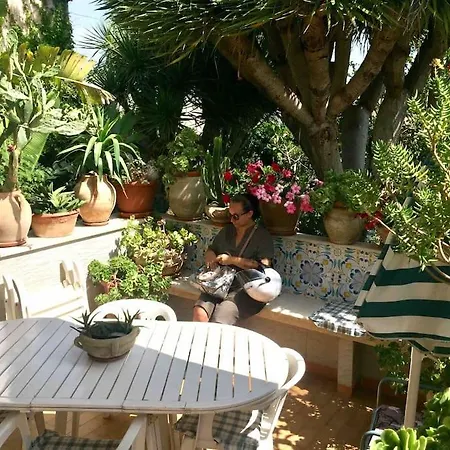 Villa Trapani Elisa Garden & Sea *